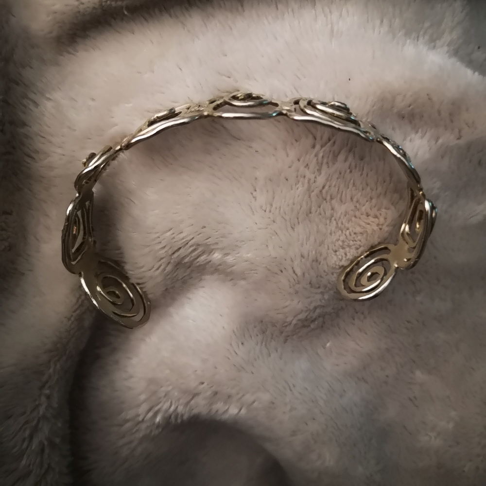 Silver toned bracelet